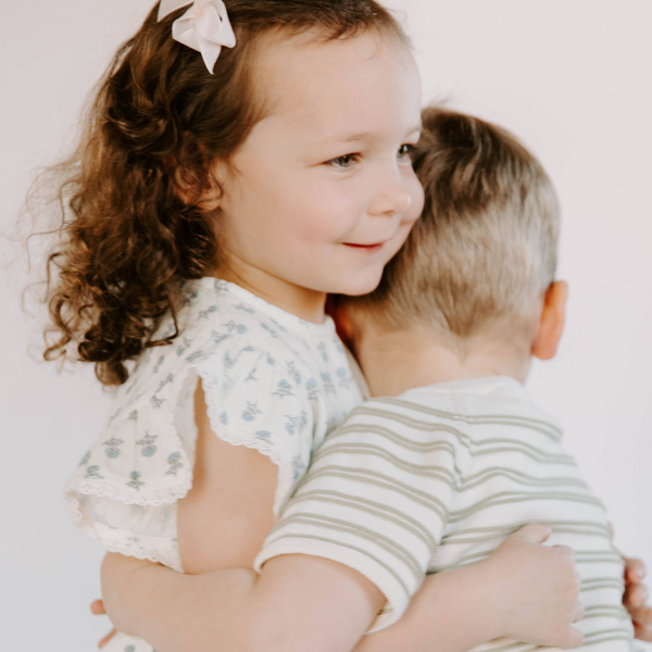 Magnetic vs Snaps vs Buttons: The Real Engineering Behind Baby-Clothing Closures