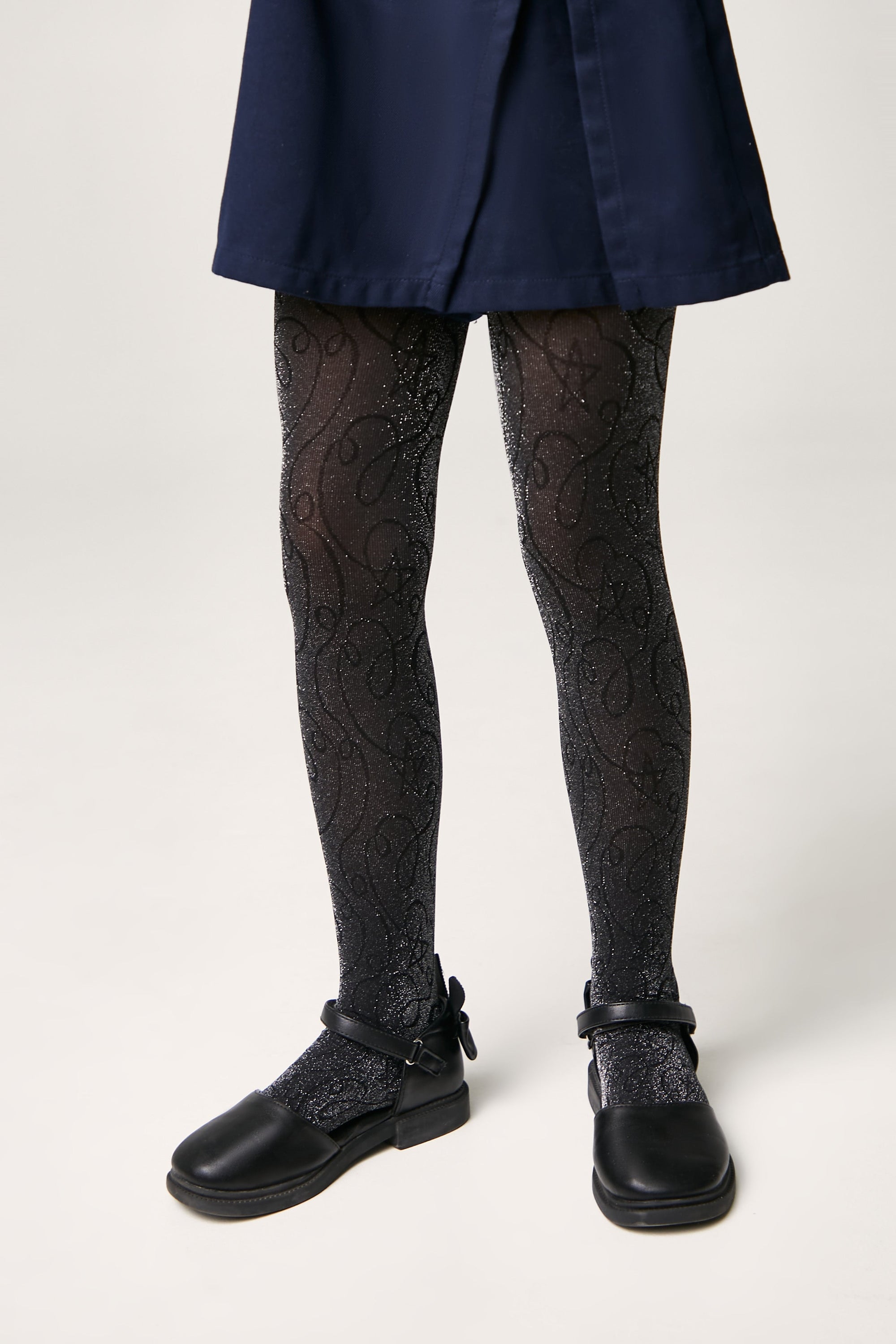 Kids Tights Buying Guide: A 2026 Framework for Conte-Kids Cotton, Terry, and Dressy Hosiery