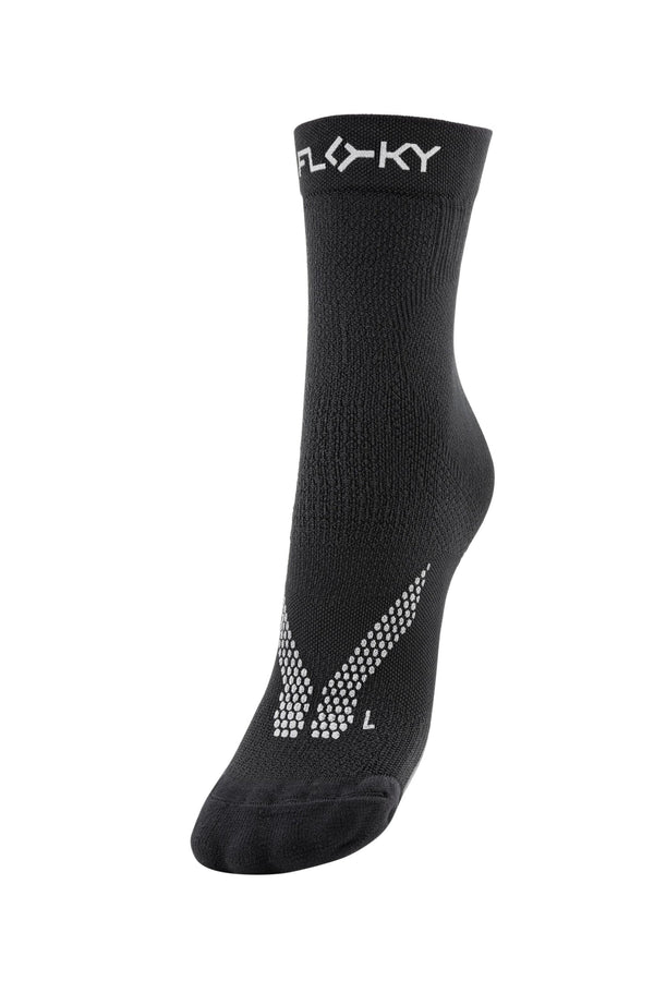 Graduated Compression Socks: A 2026 Guide to mmHg, Sport-Specific Engineering & Recovery