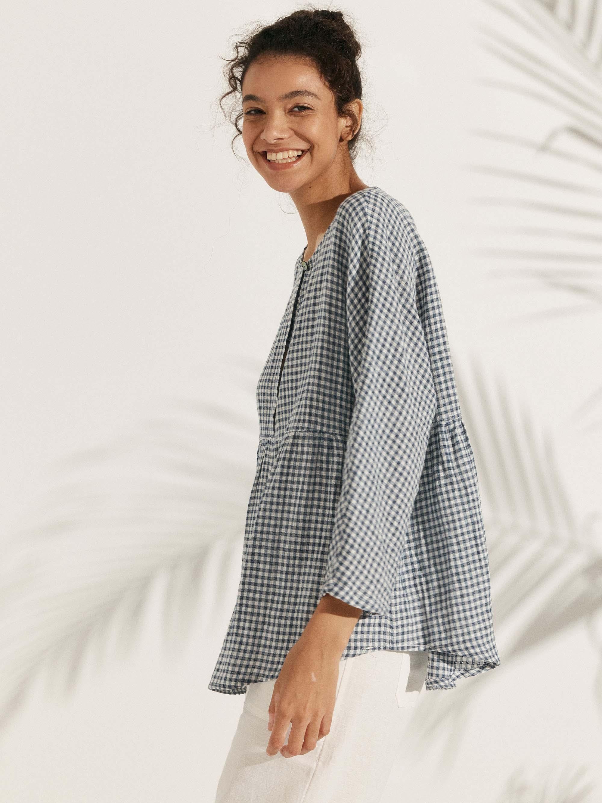 LINTICO Linen Checked Long-Sleeved Top CAROLINE — comparison shot