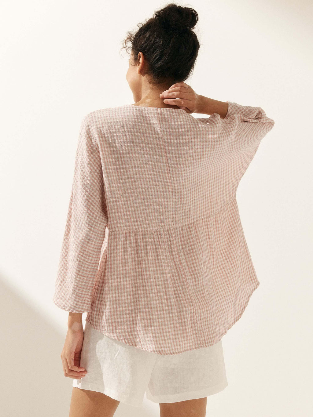 LINTICO Linen Checked Long-Sleeved Top CAROLINE — back view
