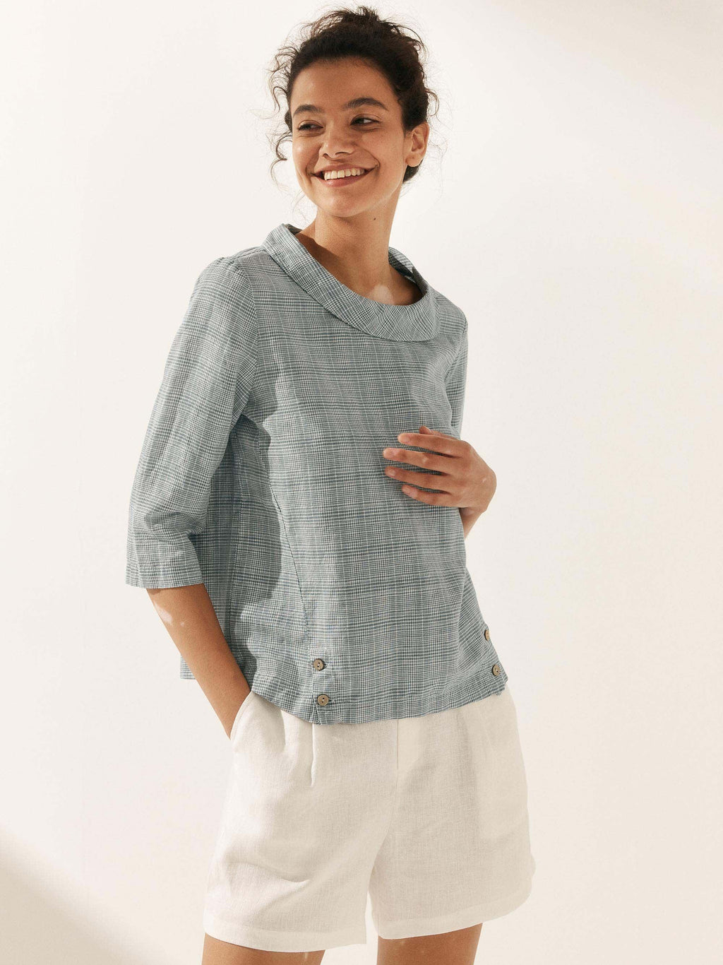 LINTICO Linen Gingham Checked Round Soft-Fold Collar Top LAURA — LINTICO branding close-up