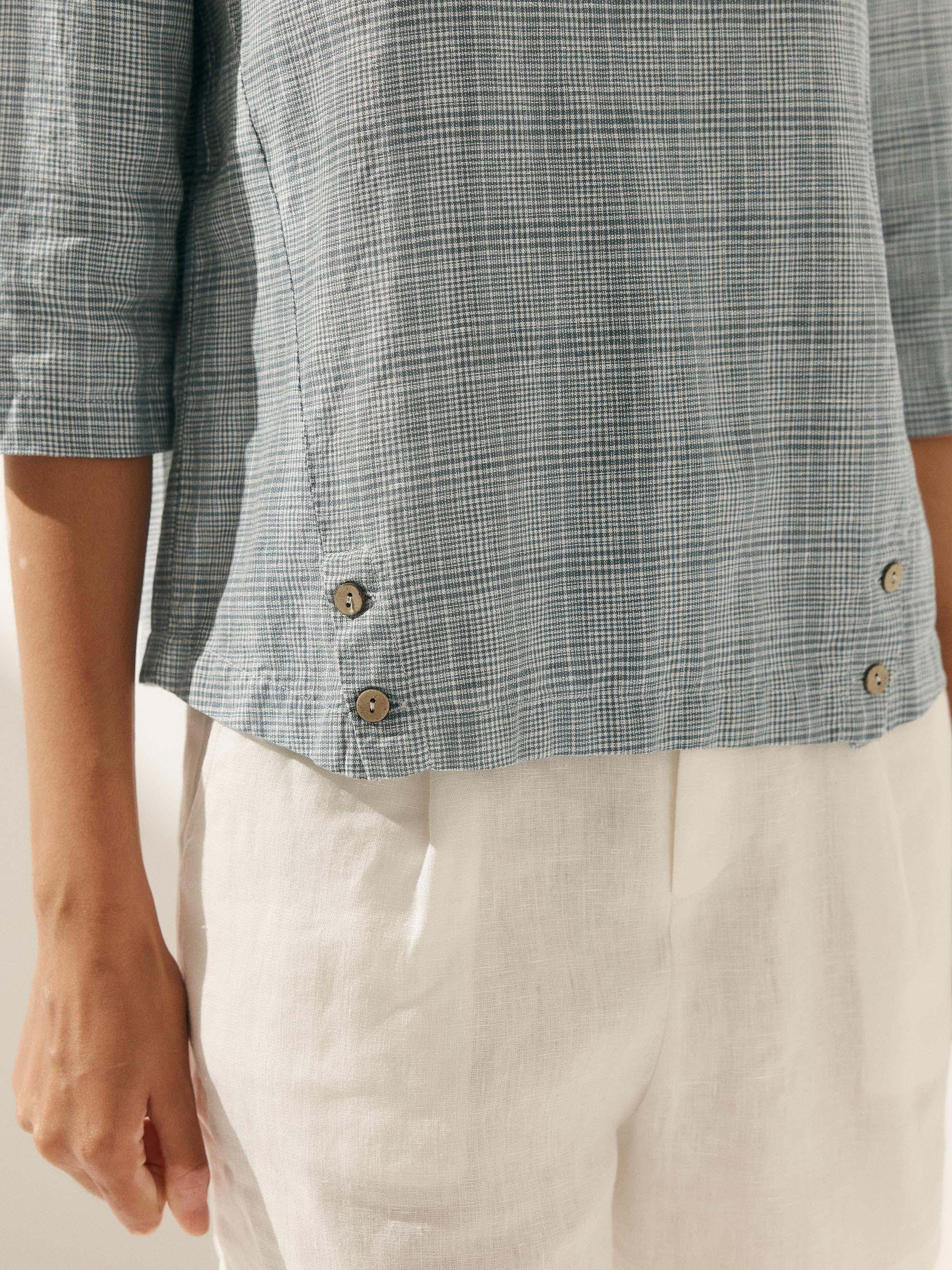 LINTICO Linen Gingham Checked Round Soft-Fold Collar Top LAURA — detail shot 7