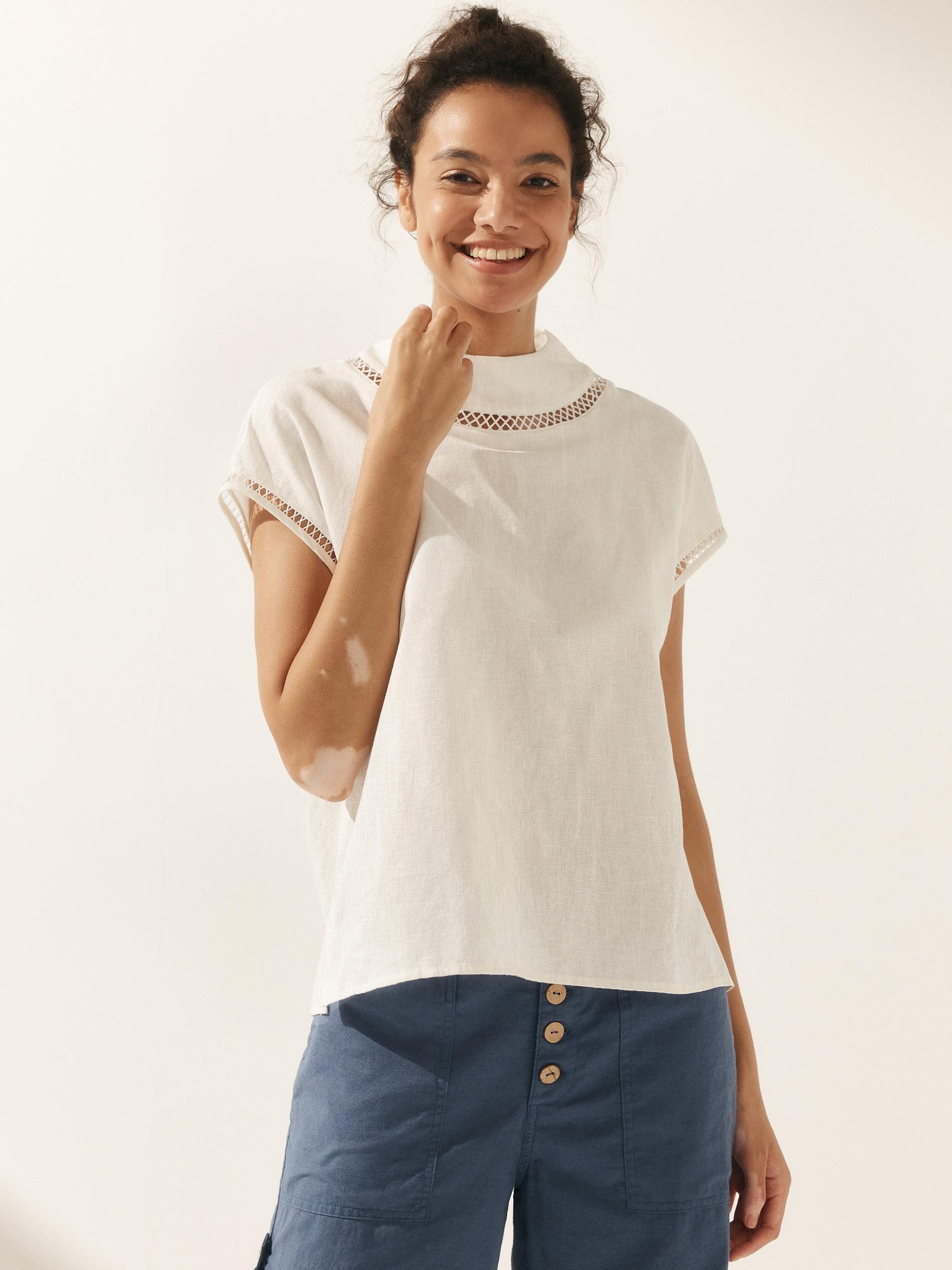 LINTICO LINTICO Linen Cutout Turtleneck Top QUINN — construction detail