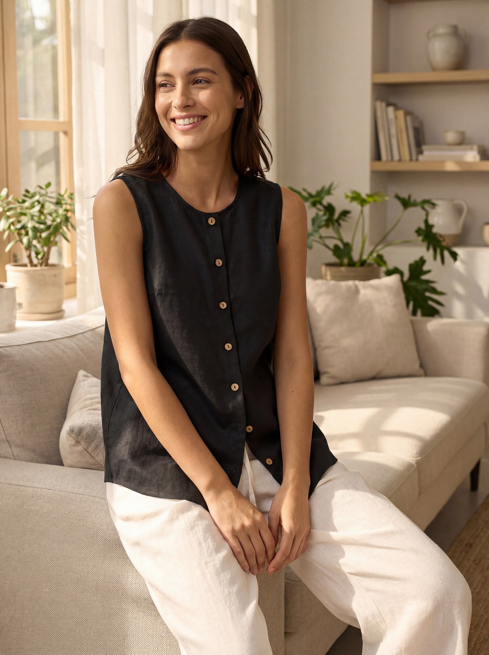 LINTICO 100% Linen Buttons Down Tank Top ERIN — construction detail
