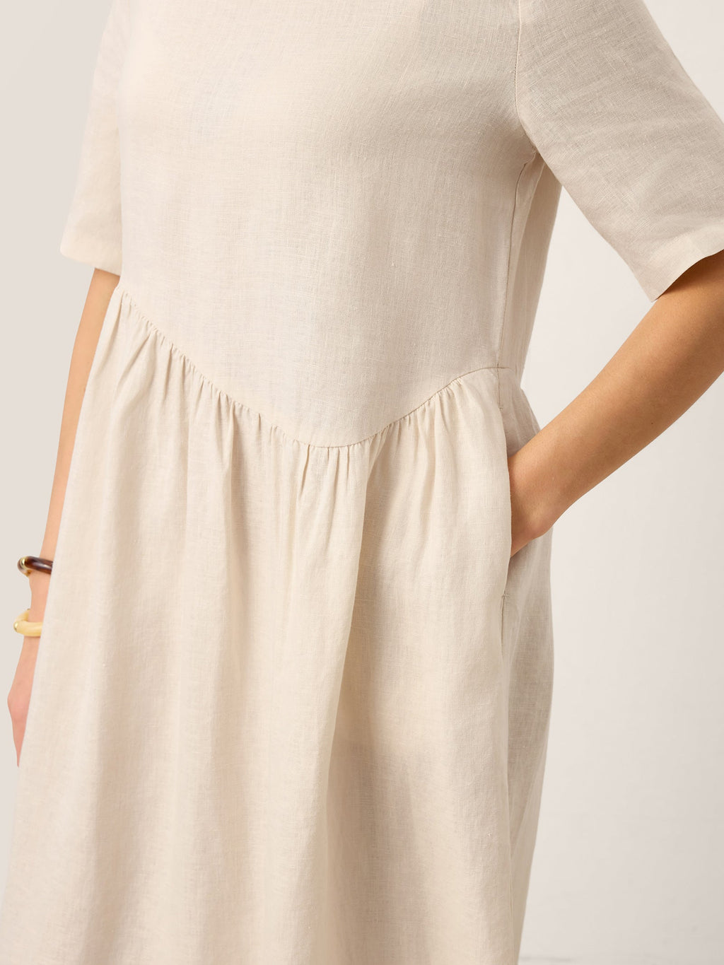 LINTICO 100% Linen Arch-Seam Fluid Maxi Dress EUDORA — detail shot 6