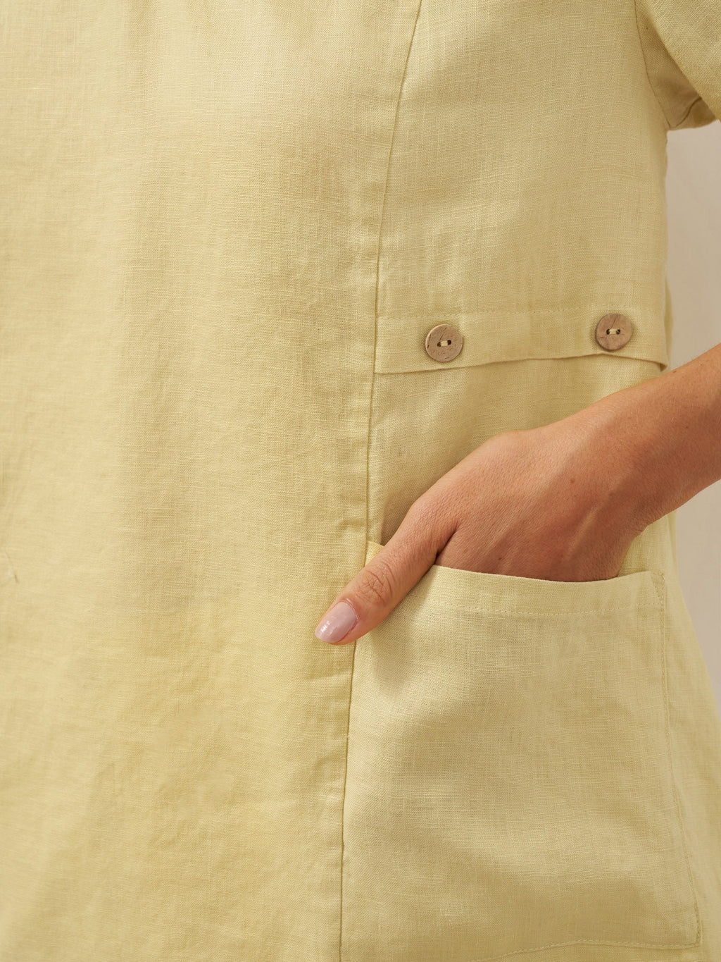 LINTICO 100% Linen Asymmetric Hem Long Top ISLA — comparison shot