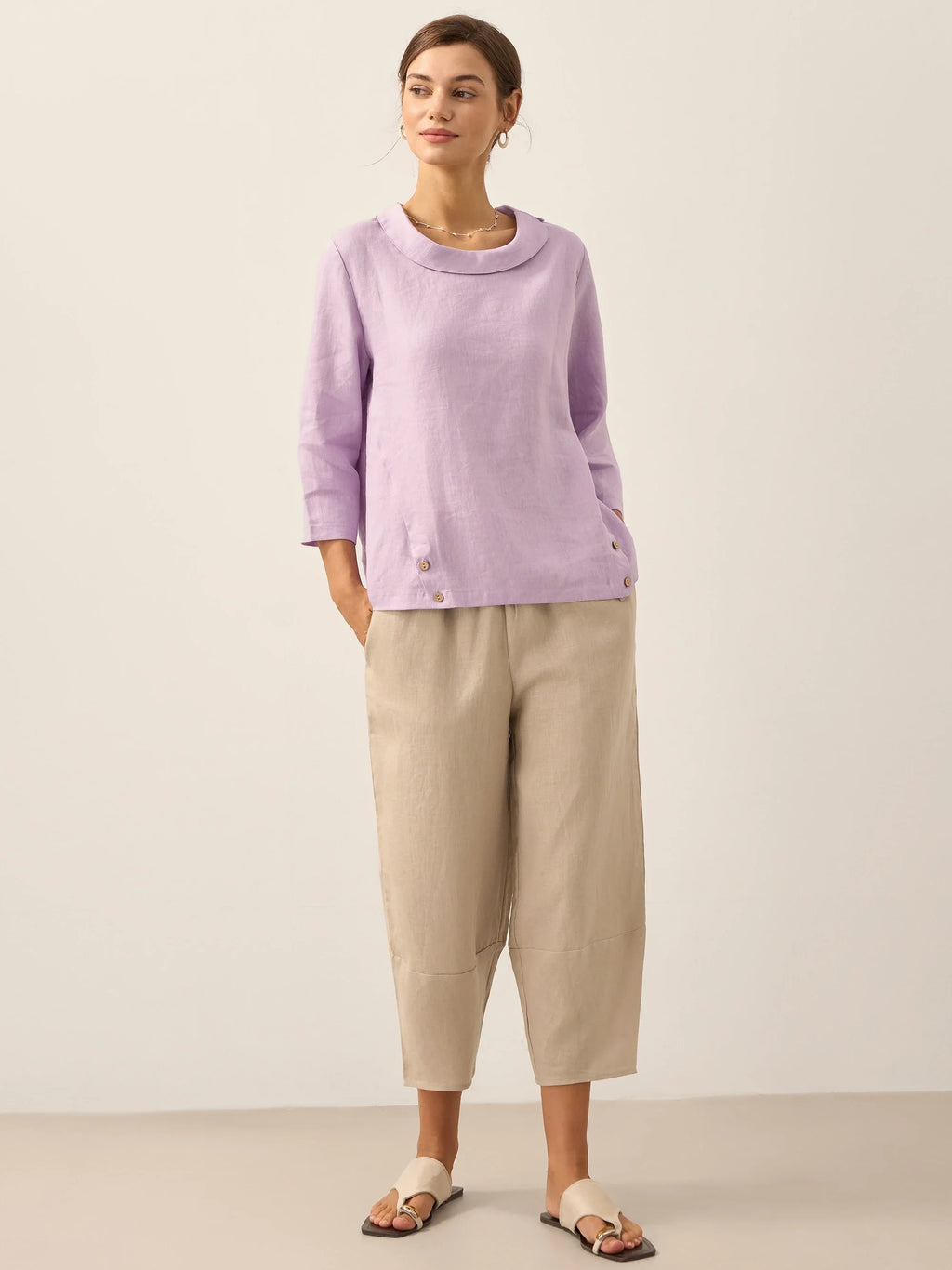 LINTICO Linen Round Soft-Fold Collar Top LAURA — feature highlight
