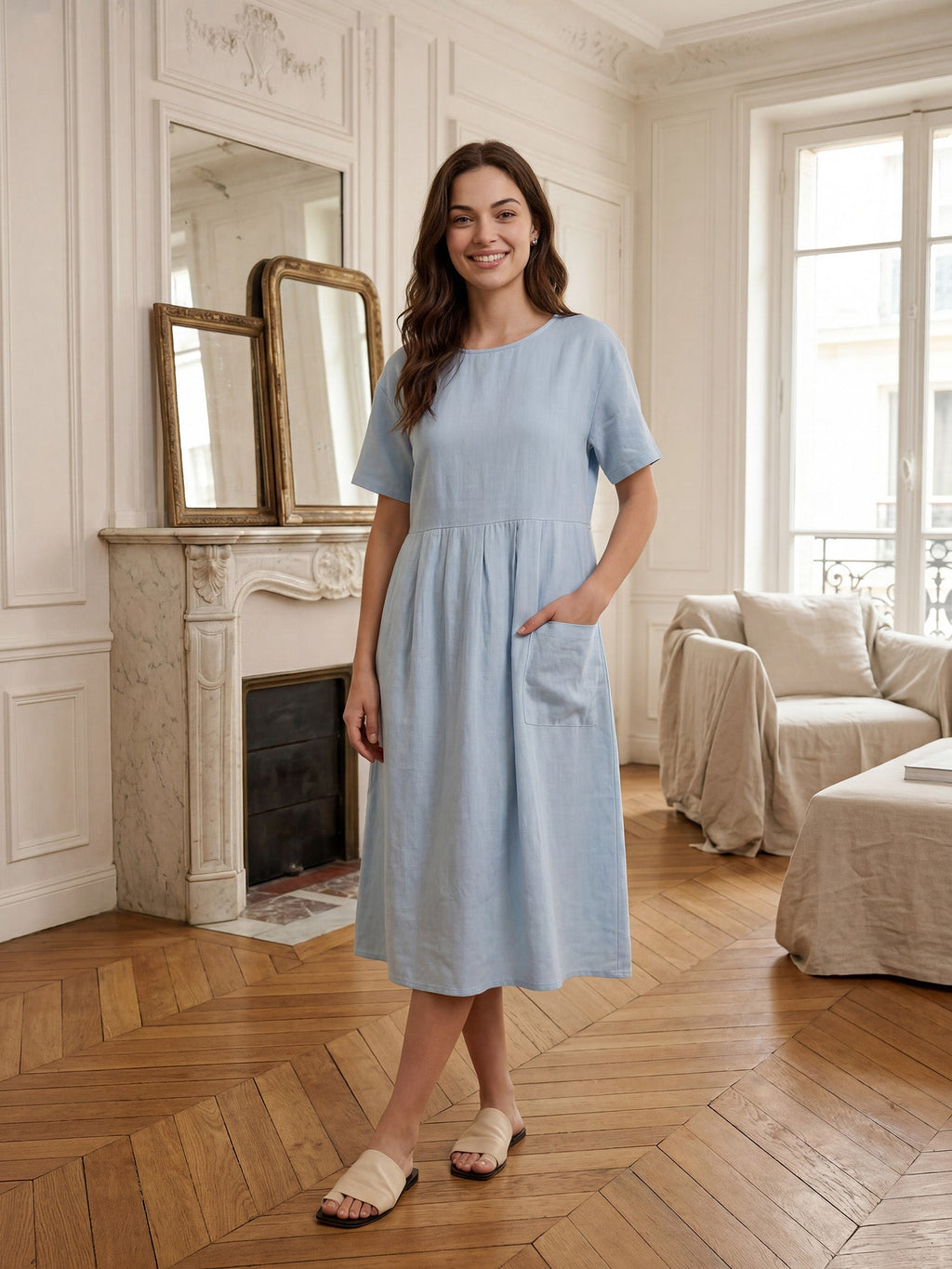LINTICO 100% Linen Pinstripe Paneled Short-Sleeved Dress MORGAN — detail close-up