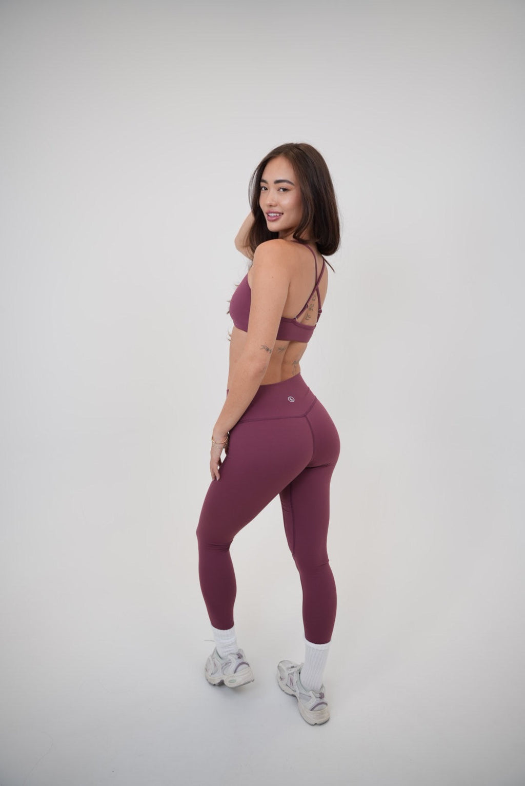 KIMITH BRAND My Time Is Divine Plum Sculpt V-Waist Legging — comparison shot
