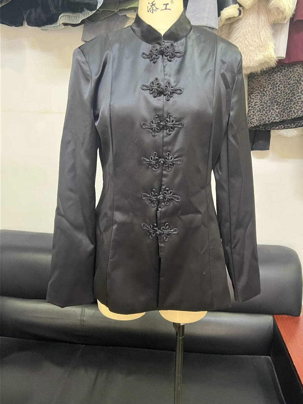 Bella Mia Spring Summer Chinese Coat Black Buckle Chinese Knot Waist Jacket — branding close-up