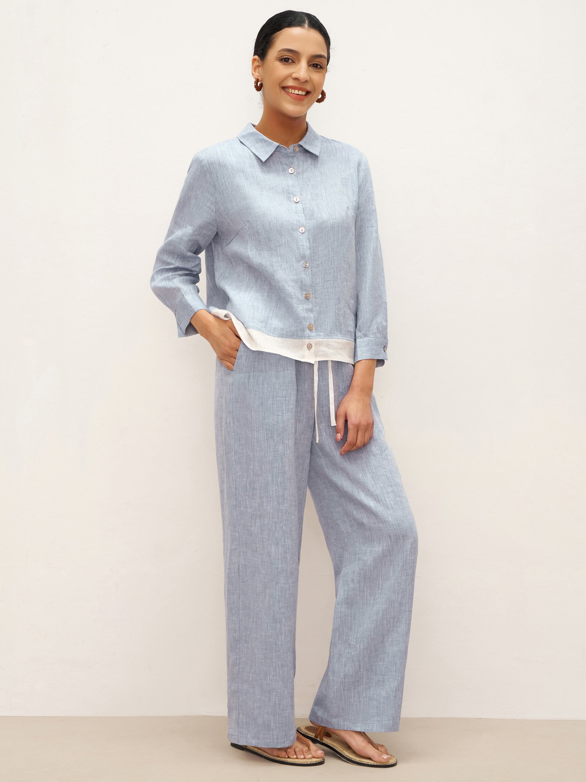 LINTICO 100% Linen Buttoned Closure Color-Blocked Shirt JANICE — detail shot 8
