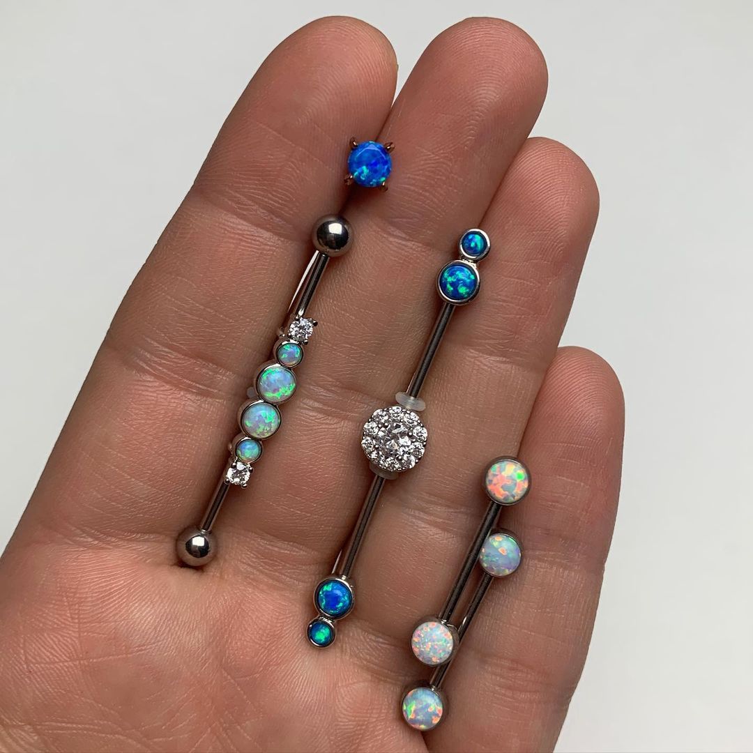 BodyCandy White Synthetic Opal Clear Gem Steel Industrial Barbell 36mm — detail close-up