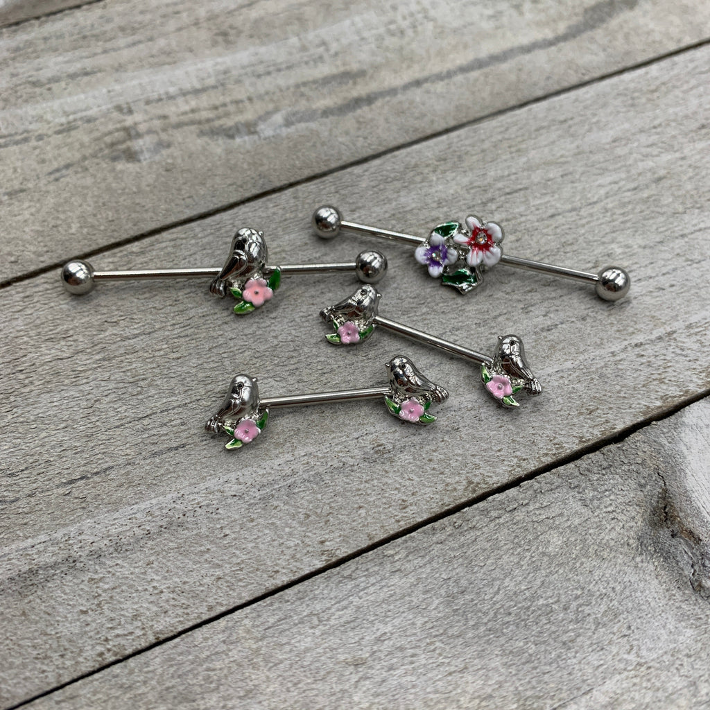 BodyCandy 14G Clear Gem Fanciful Flowers Industrial Barbell 38mm — detail close-up