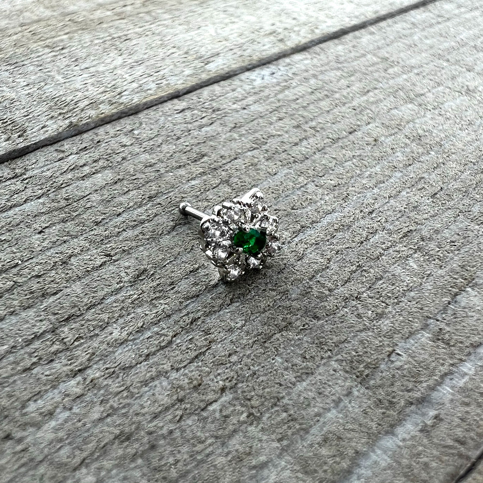 BodyCandy 20G 1/4 Green Gem Ornate Art Deco Nose Bone — alternative angle
