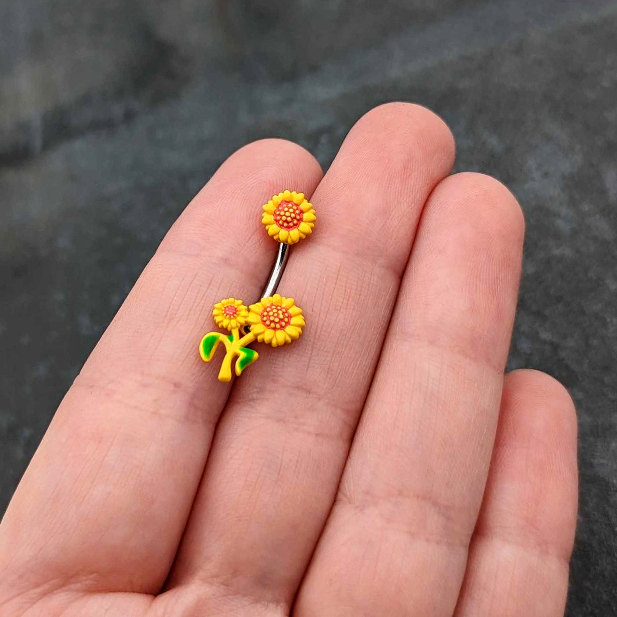 BodyCandy Happy Sunflower Trio Double Mount Belly Ring — size reference