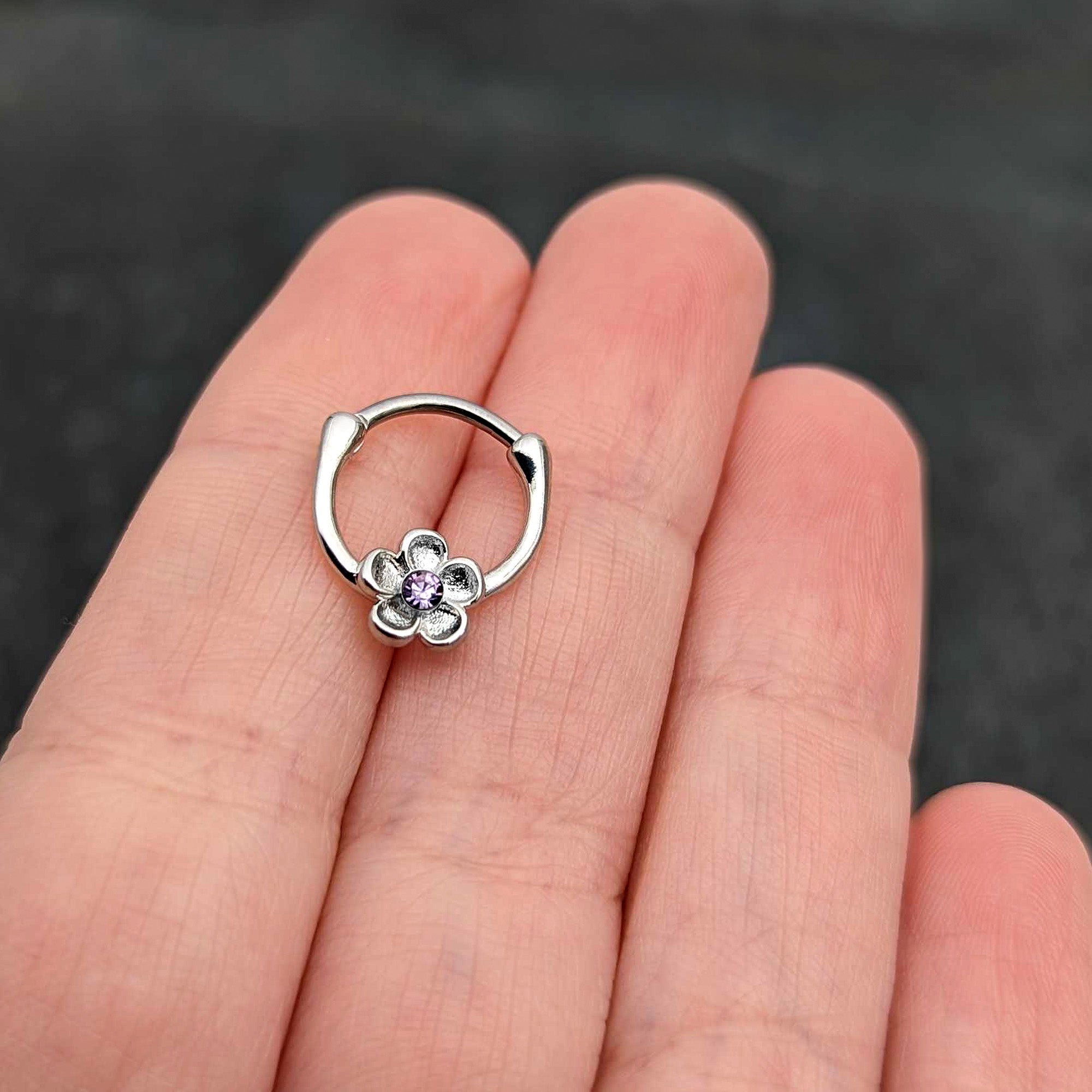 BodyCandy 16G 5/16 Purple Gem Sweetheart Flower Cartilage Clicker — size reference