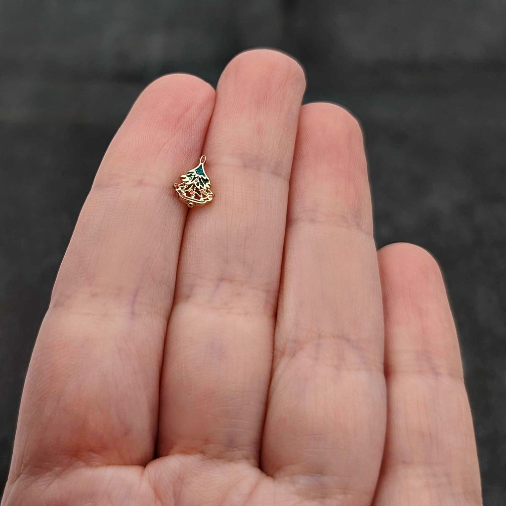 BodyCandy 16G 5/16 Red Gem Gold Tone Deco Holiday Tree Labret Monroe Tragus — size reference