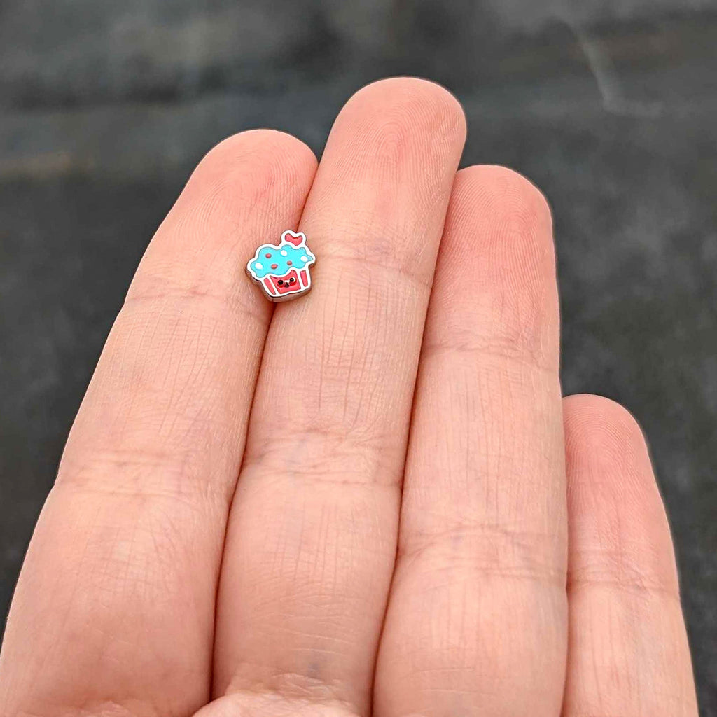 BodyCandy 16G 1/4 Sweet Happy Cupcake Cartilage Tragus Earring — size reference