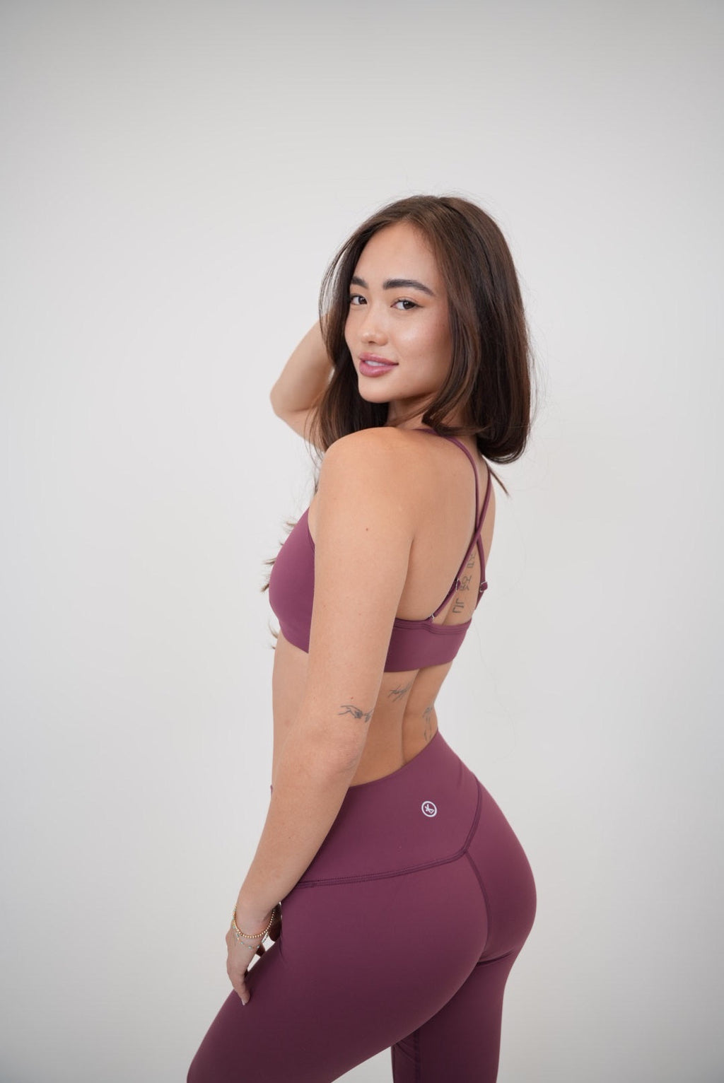 KIMITH BRAND My Time Is Divine Plum Sculpt V-Waist Legging — color detail