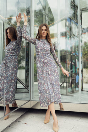 YULIA SHIRRED DRESS IN PAISLEY PRINT