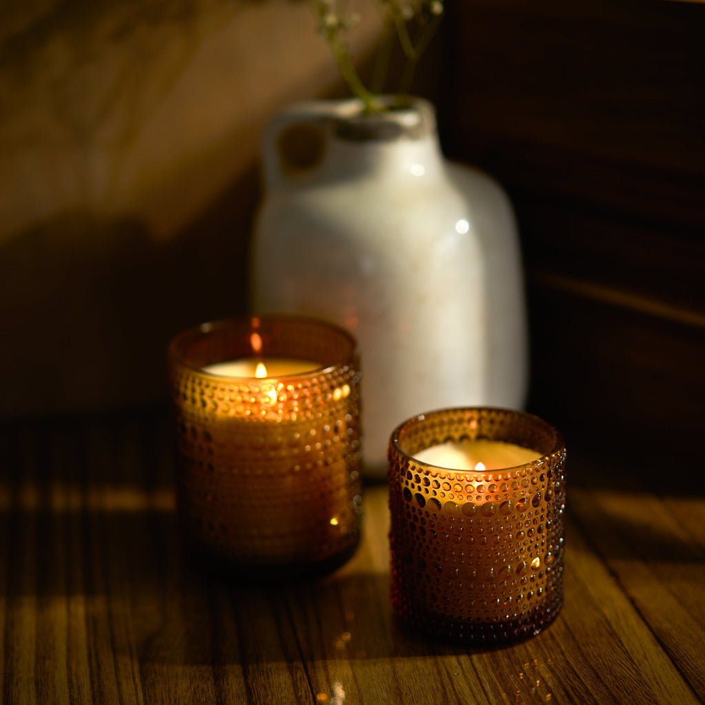 Bluecorn Candles Fall Scented Candle Pair: Sage & Spice Aromática — detail and construction