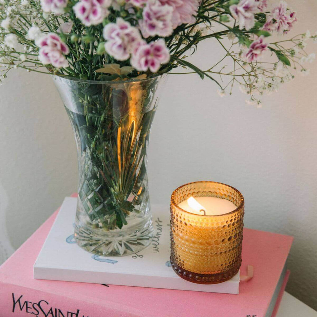Bluecorn Candles Paloma Scented Candle - Aromática — scale reference