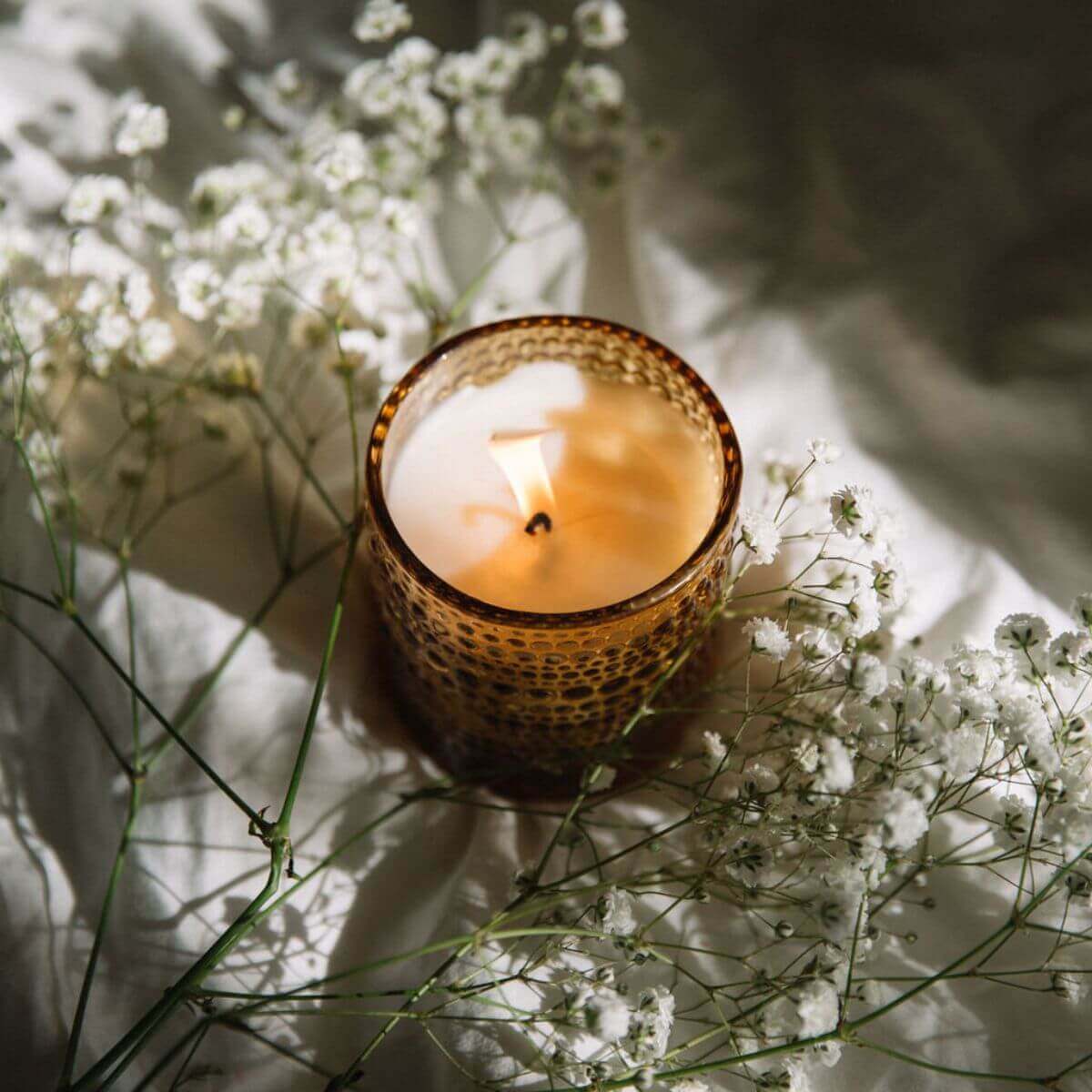 Bluecorn Candles Scented Candle Bouquet - Lilac, Lily & Paloma — main product shot