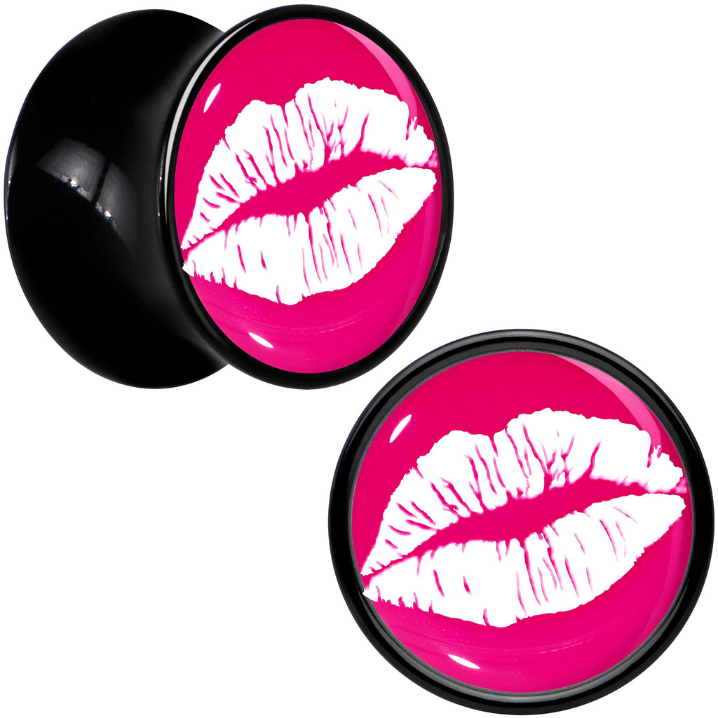 BodyCandy Black Acrylic Red Hot Lips Double Flare Plug Set by Onyx O — in-use photo
