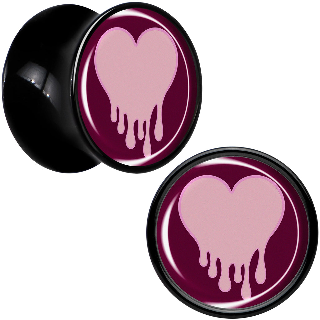 BodyCandy Pinkish Melting Heart Black Acrylic Saddle Plug Set by Onyx O — detail close-up