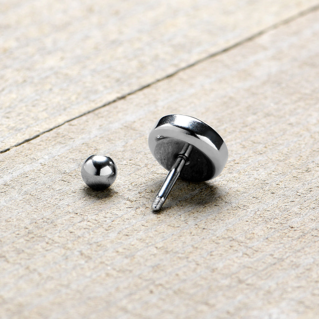 BodyCandy 16G 1/4 Retro Cassette Tape Cartilage Tragus Earring by Onyx O — alternative angle