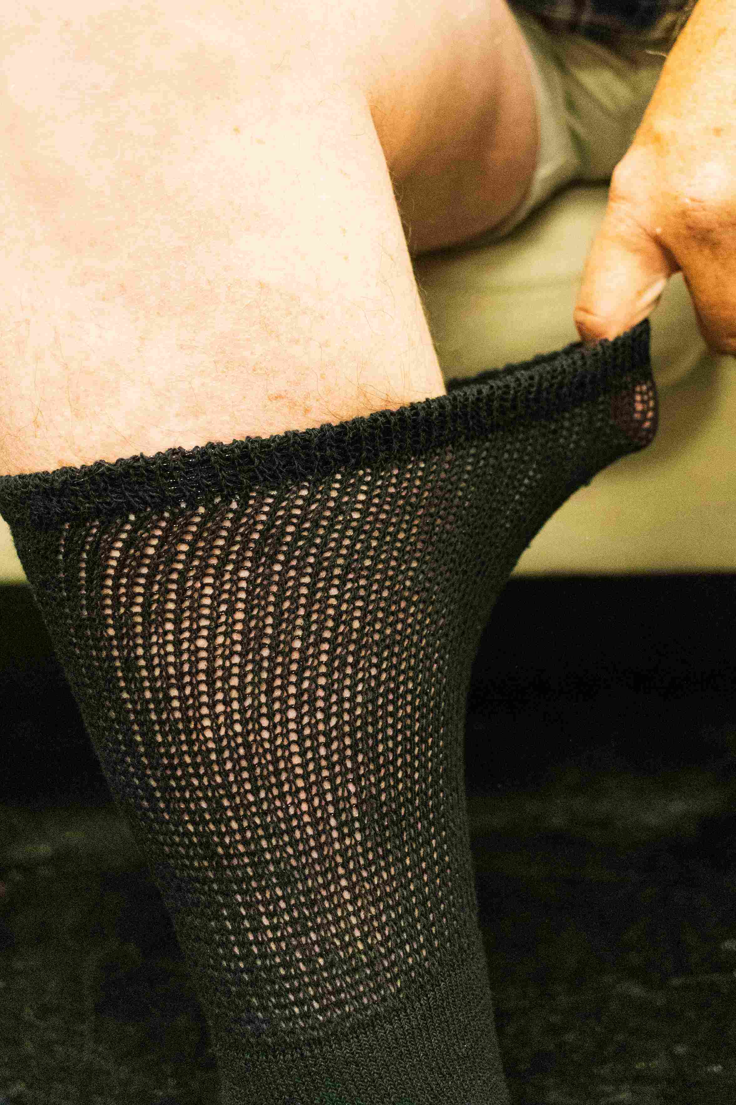 DSC Men's Ultra-Soft Upper Calf Diabetic Socks (4 Pair) — in-use photo
