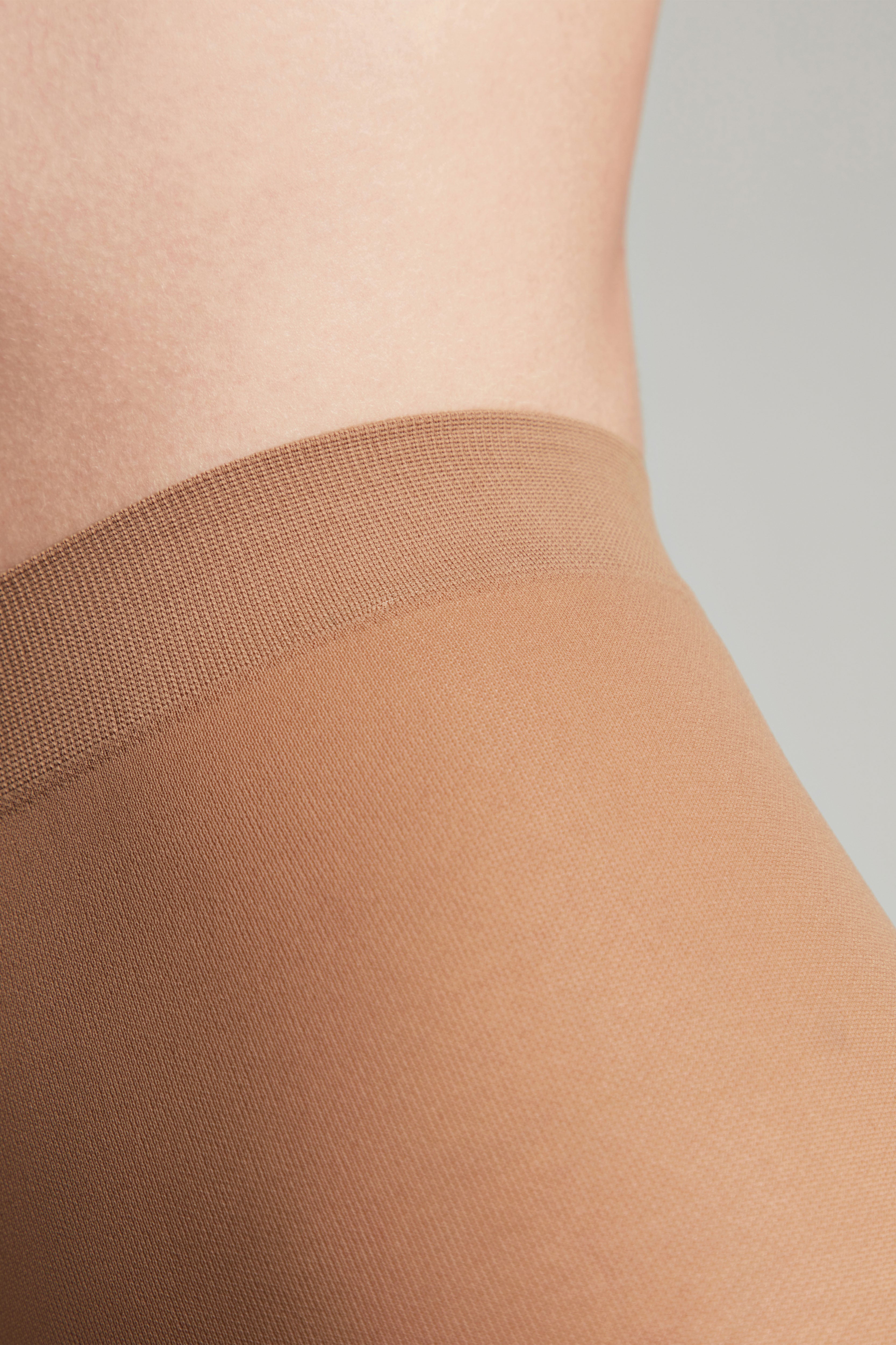 TheRanok.com Tights Conte Avanti 50 Den - Microfibra Opaque — in-use photo