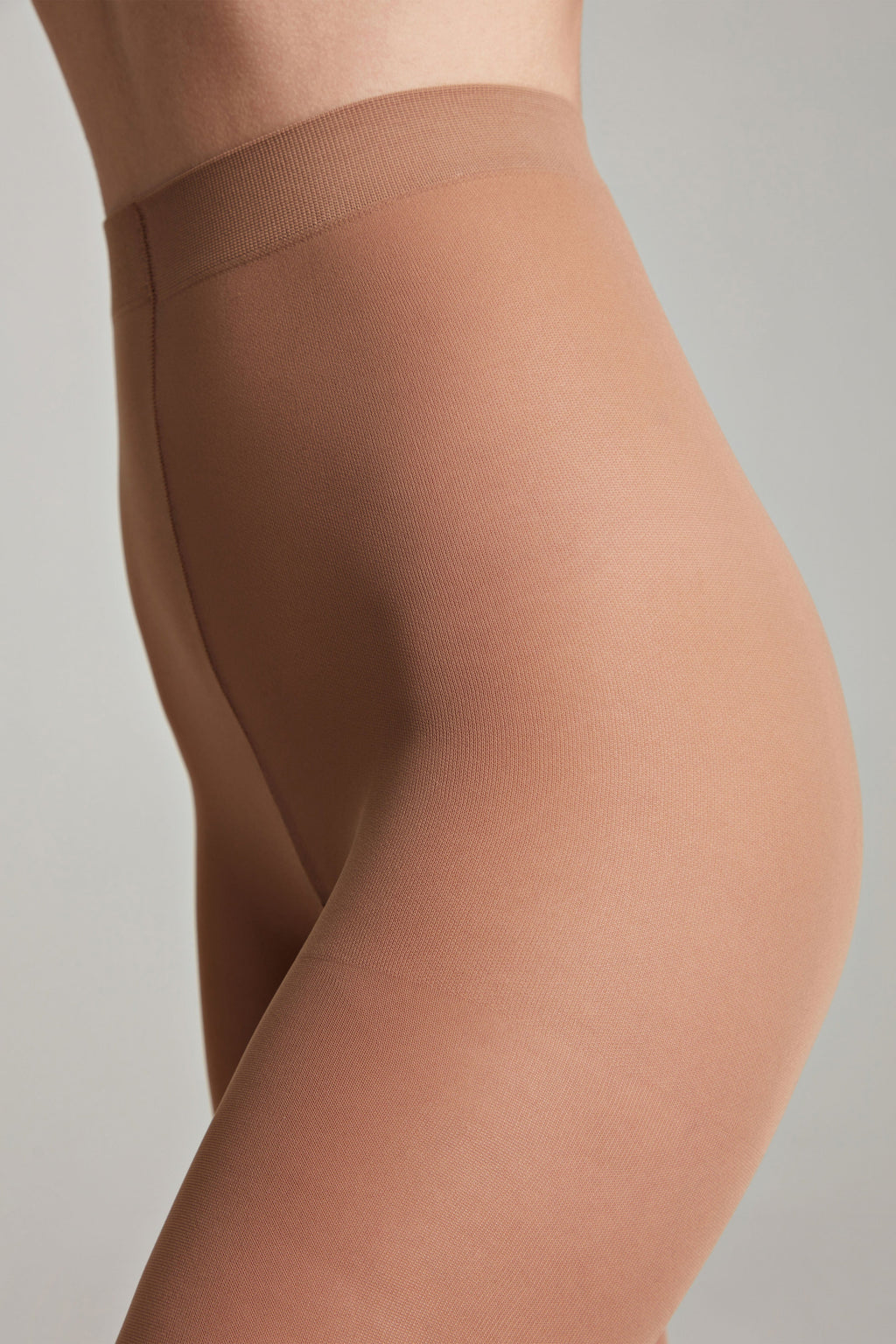 TheRanok.com Tights Conte Episode 50 Den - Microfibra Matte Opaque — lifestyle context