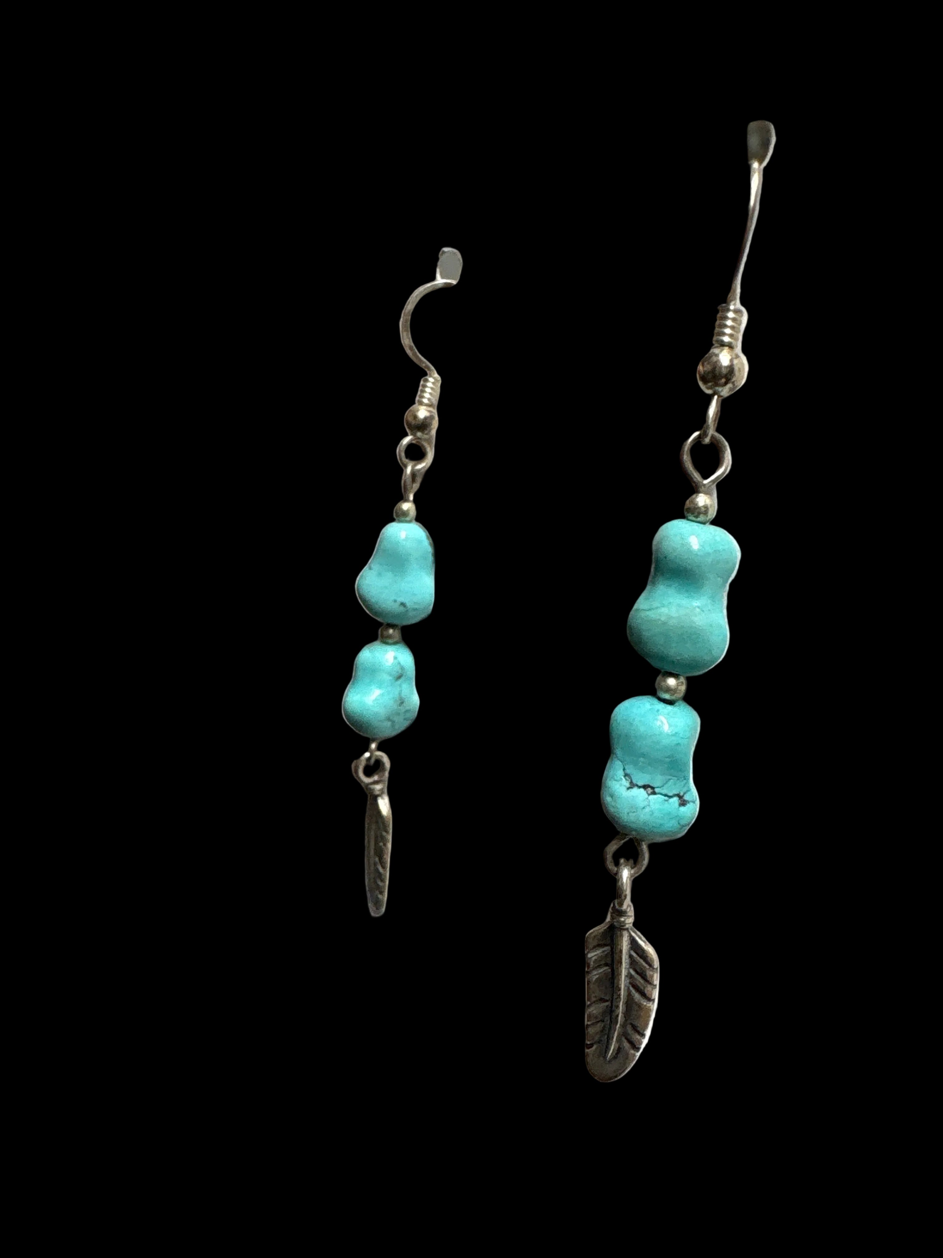 Just Neat Stuff Navajo turquoise nuggets — side view