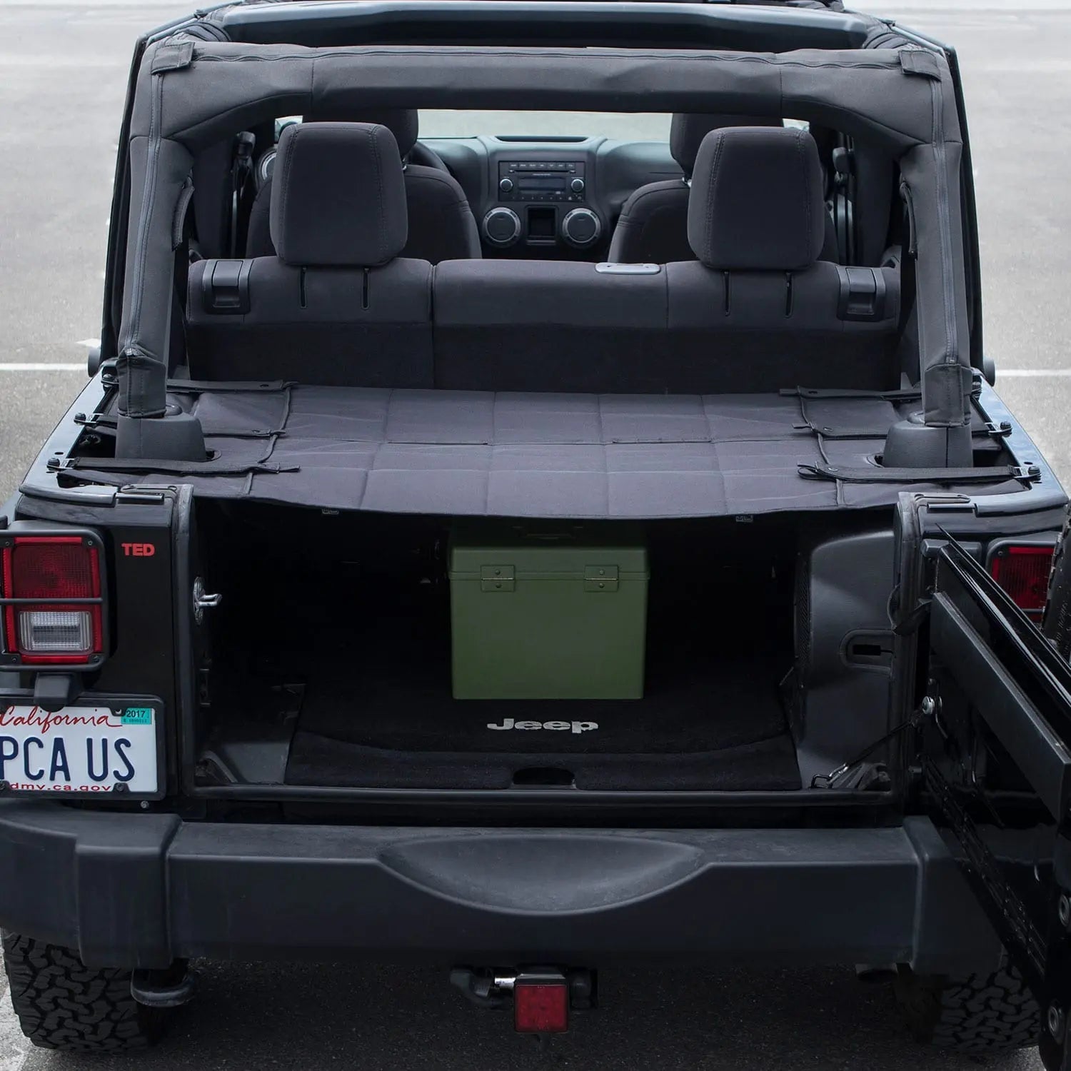 GPCA Jeep Wrangler JK 4DR Cargo Cover PRO (2007–2018) — side view