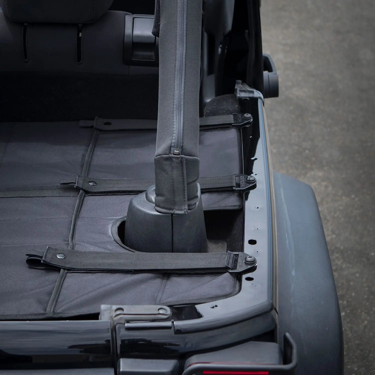 GPCA Jeep Wrangler JK 4DR Cargo Cover PRO (2007–2018) — packaging