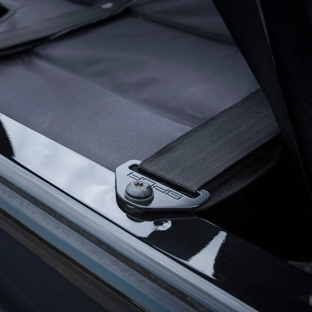 GPCA Jeep Wrangler JK 4DR Cargo Cover PRO (2007–2018) — fabric or material detail