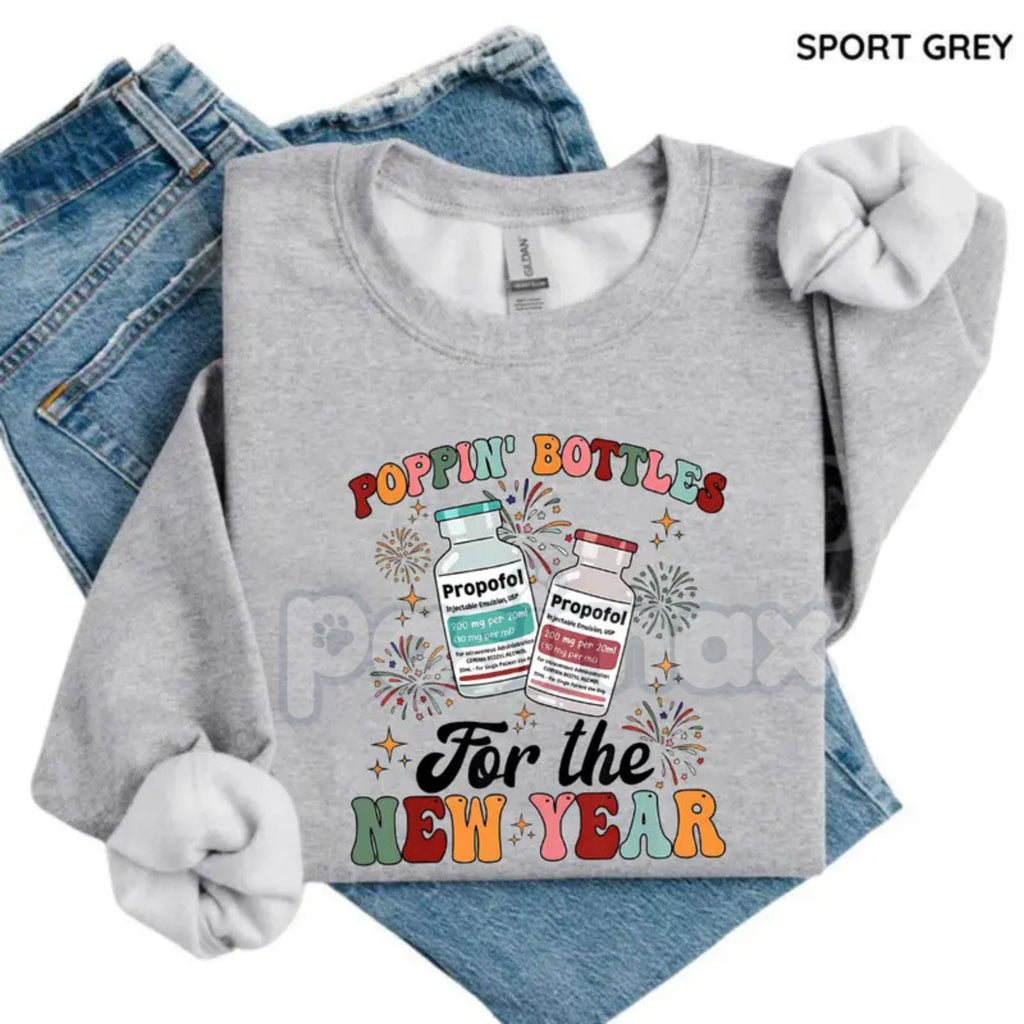 Pasimax ICU Nurse New Year 2026 Sweatshirt | Critical Care Nursing Holiday Jumper | Registered Nurse NYE 2026 Crewneck | Funn