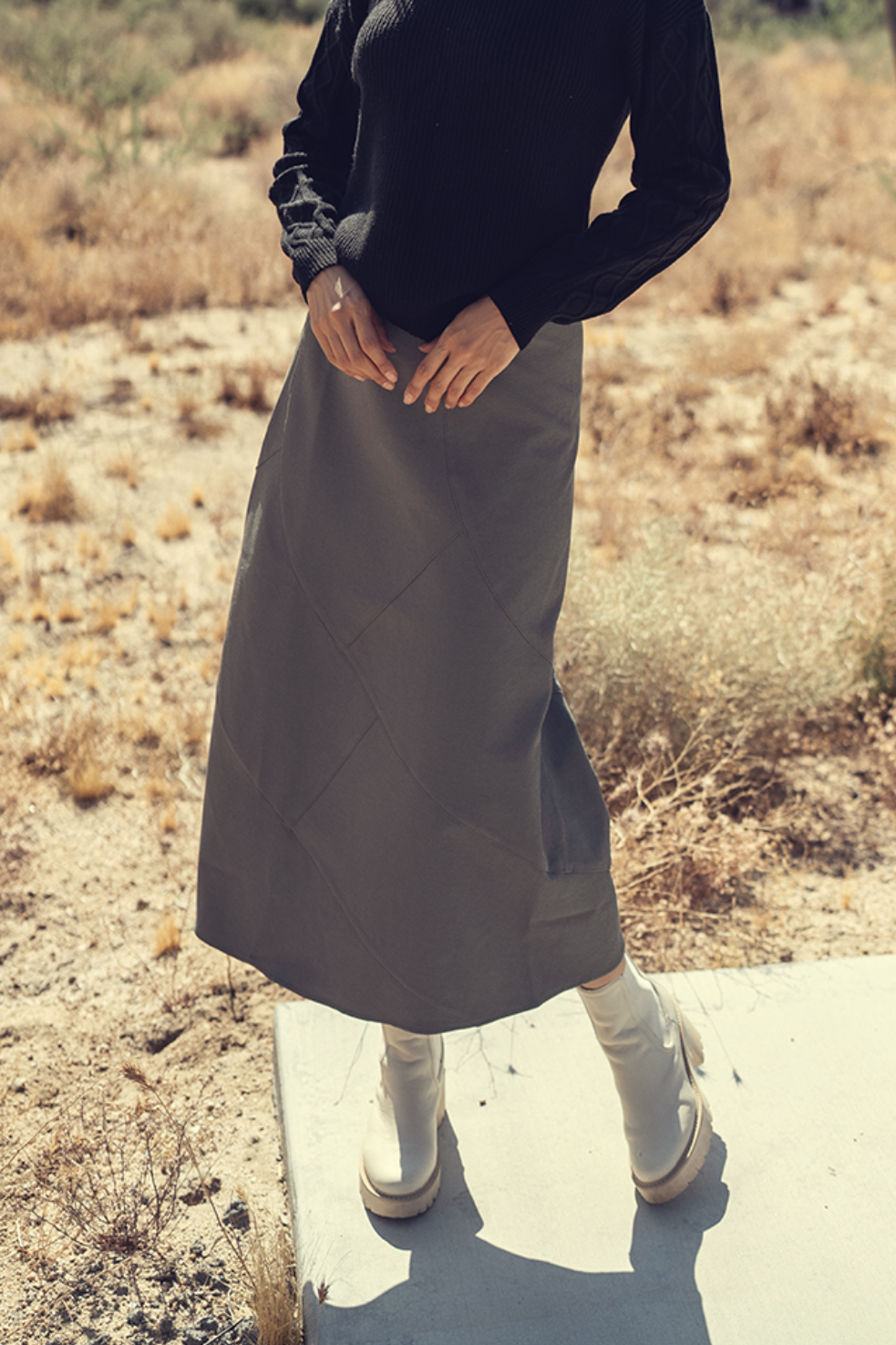 profile-nyc WOOL SEAM SKIRT — side view