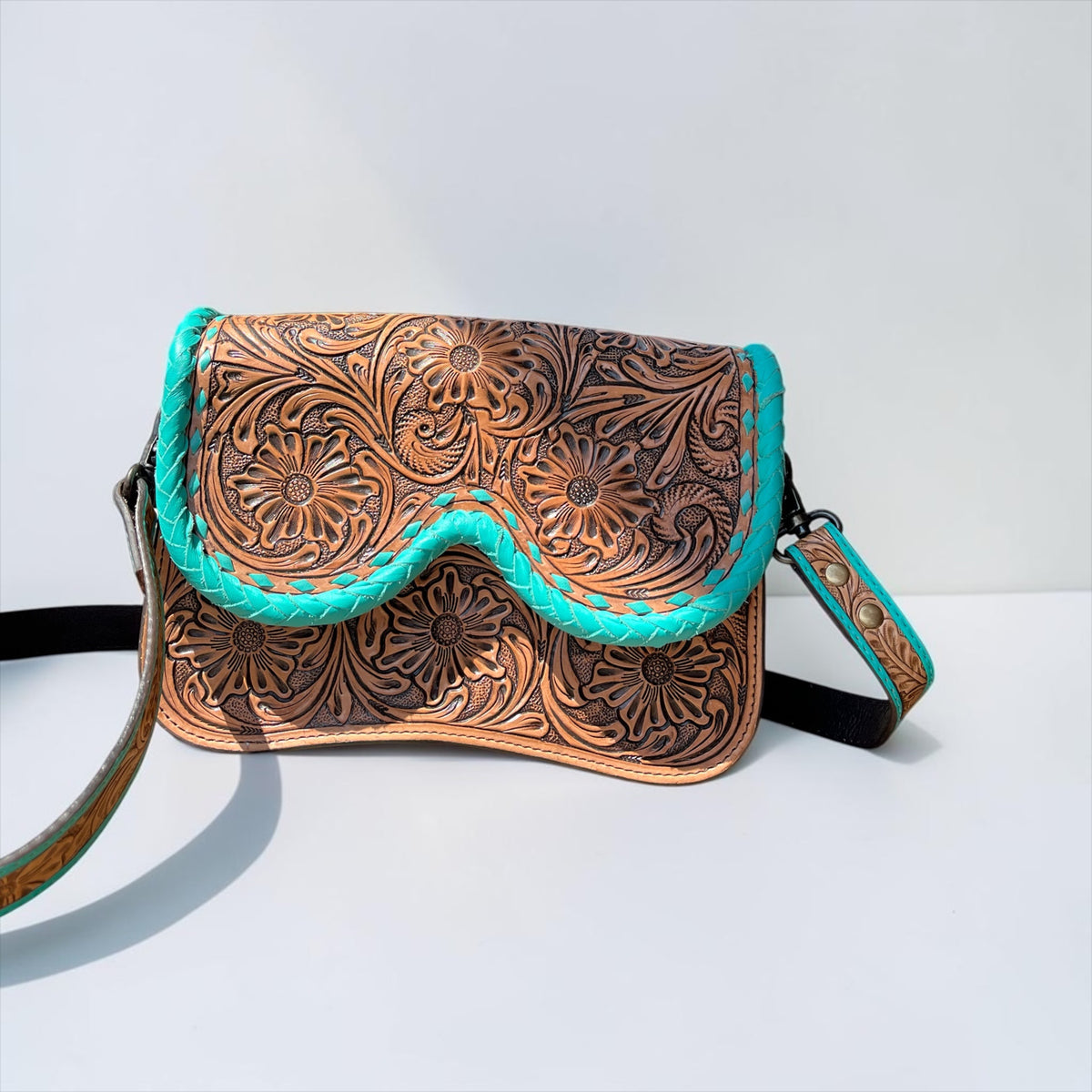TAN/TURQUOISE TOOLED LEATHER CROSSBODY BAG
