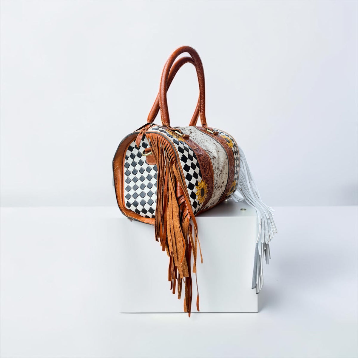 TAN/WHITE CHECKER SPEEDY BAG