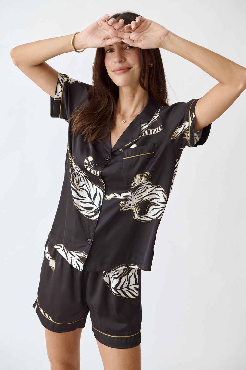 Simoné Sleepwear USA Washable Silk Pajama Set - Kenya Short — lifestyle context