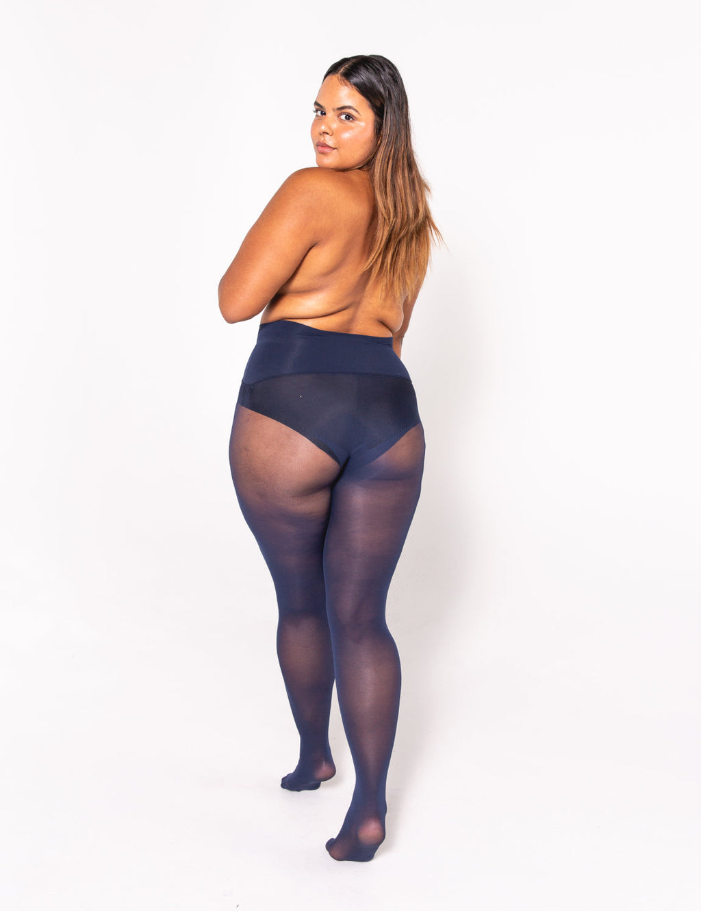 Les Belles Co SEMI ⦁ BLEU — alternative angle