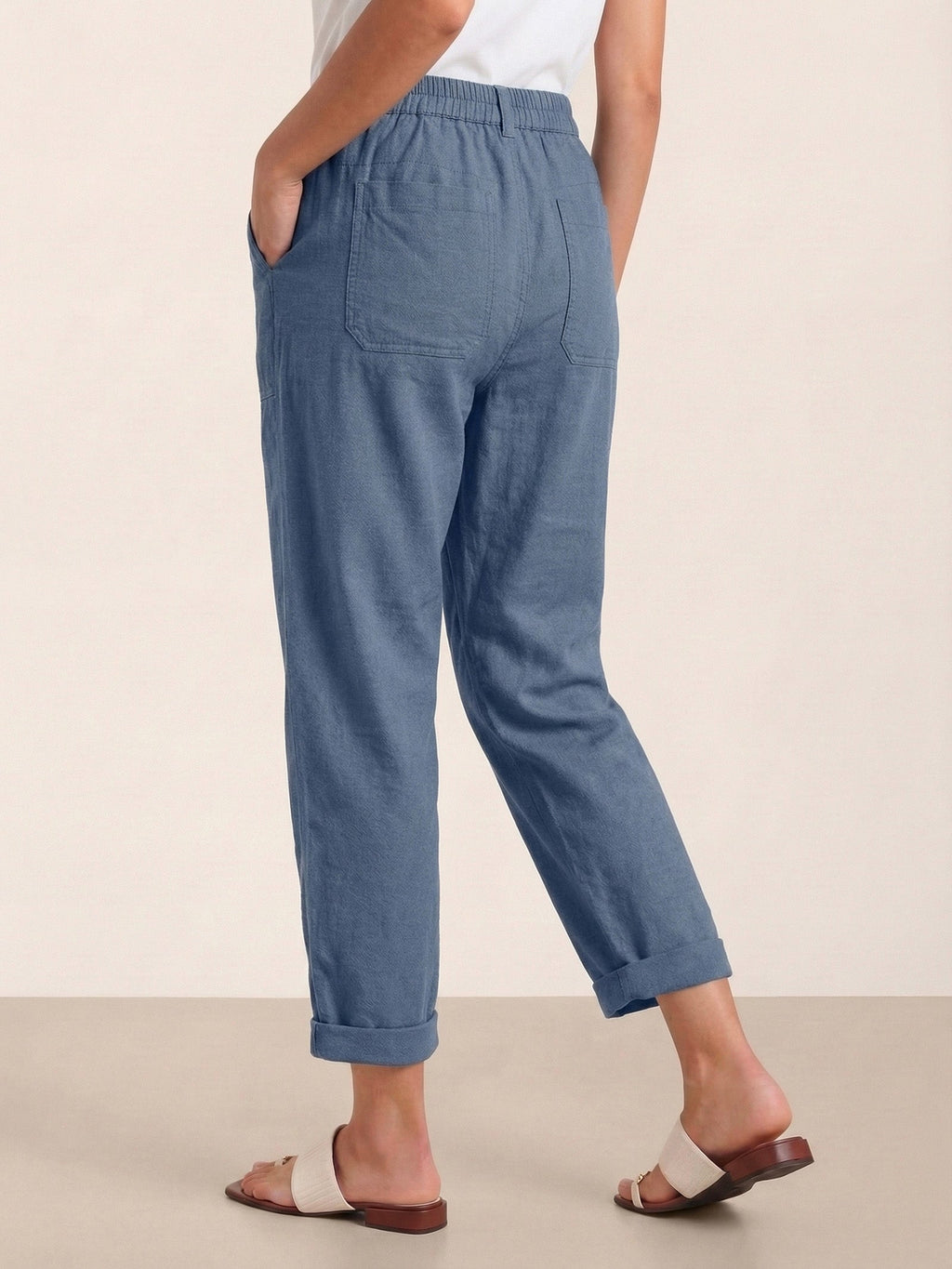 LINTICO Linen Simple Button Fly Trousers HEIDI — LINTICO branding close-up