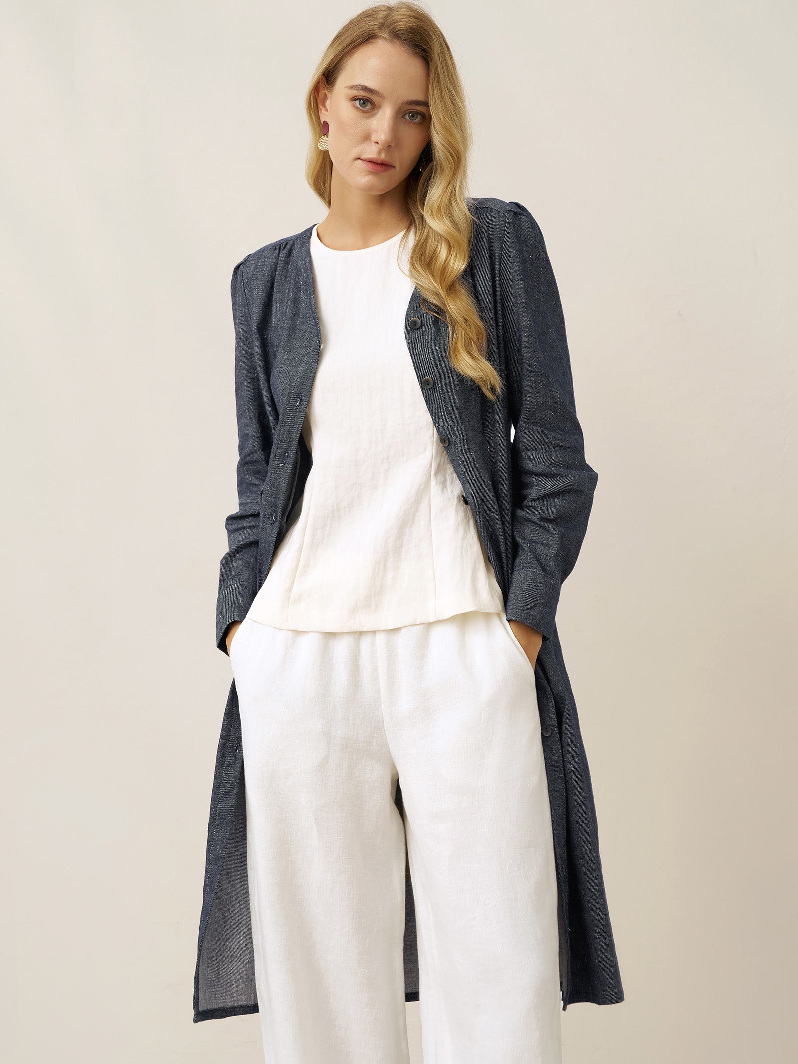 LINTICO LINTICO Linen Denim Texture Jacket Dress HANNAH — LINTICO branding close-up