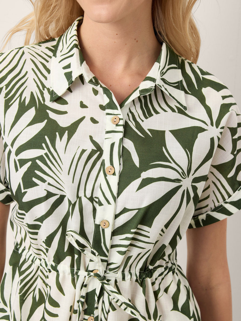 LINTICO Linen Palm Print Drawstring Waist Cuffed Sleeve Midi Shirt Dress AURELIA — size reference