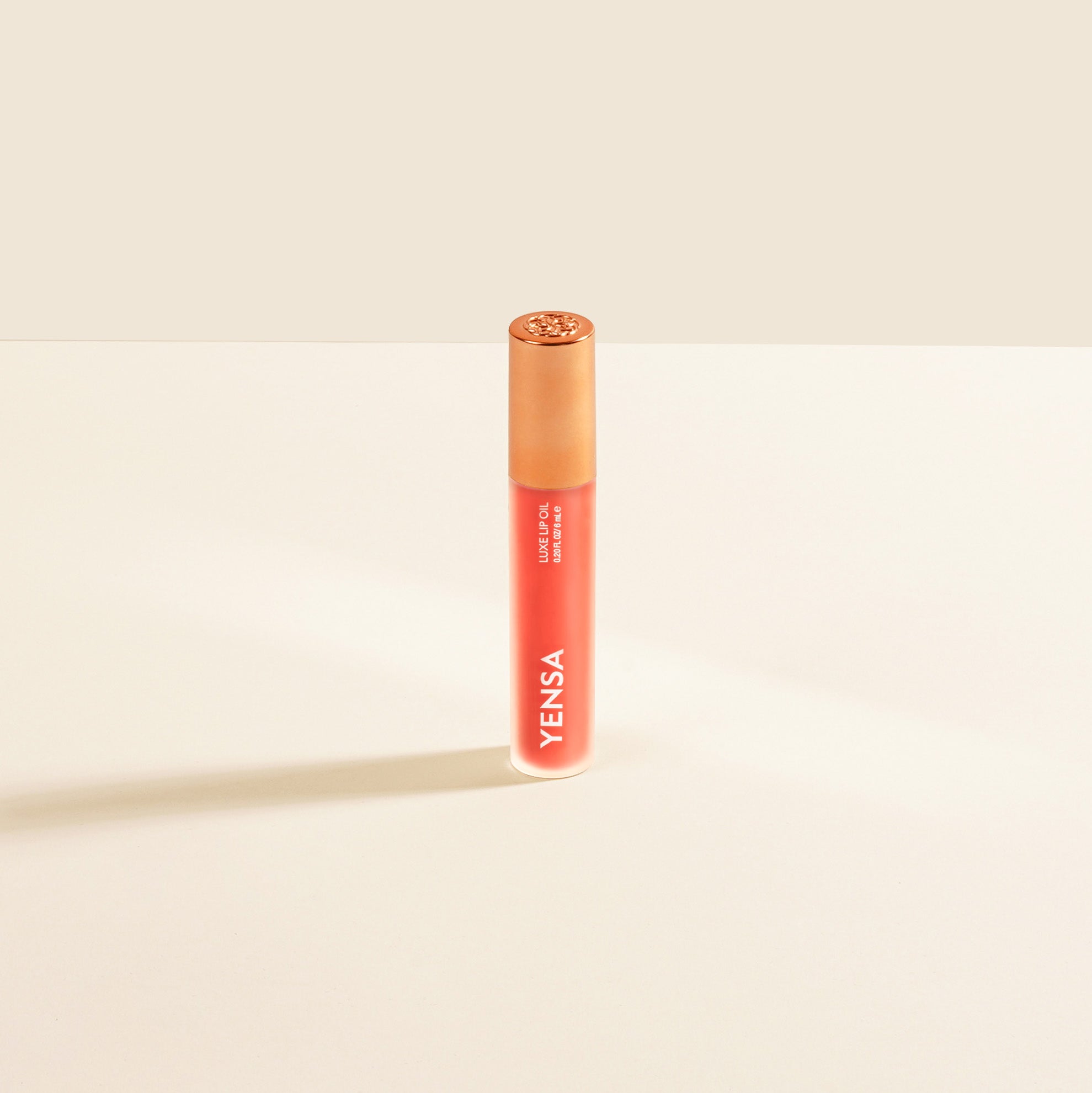 YENSA Luxe Lip Nourishing Oil with Hyaluronic + Vitamin E — detail shot 10
