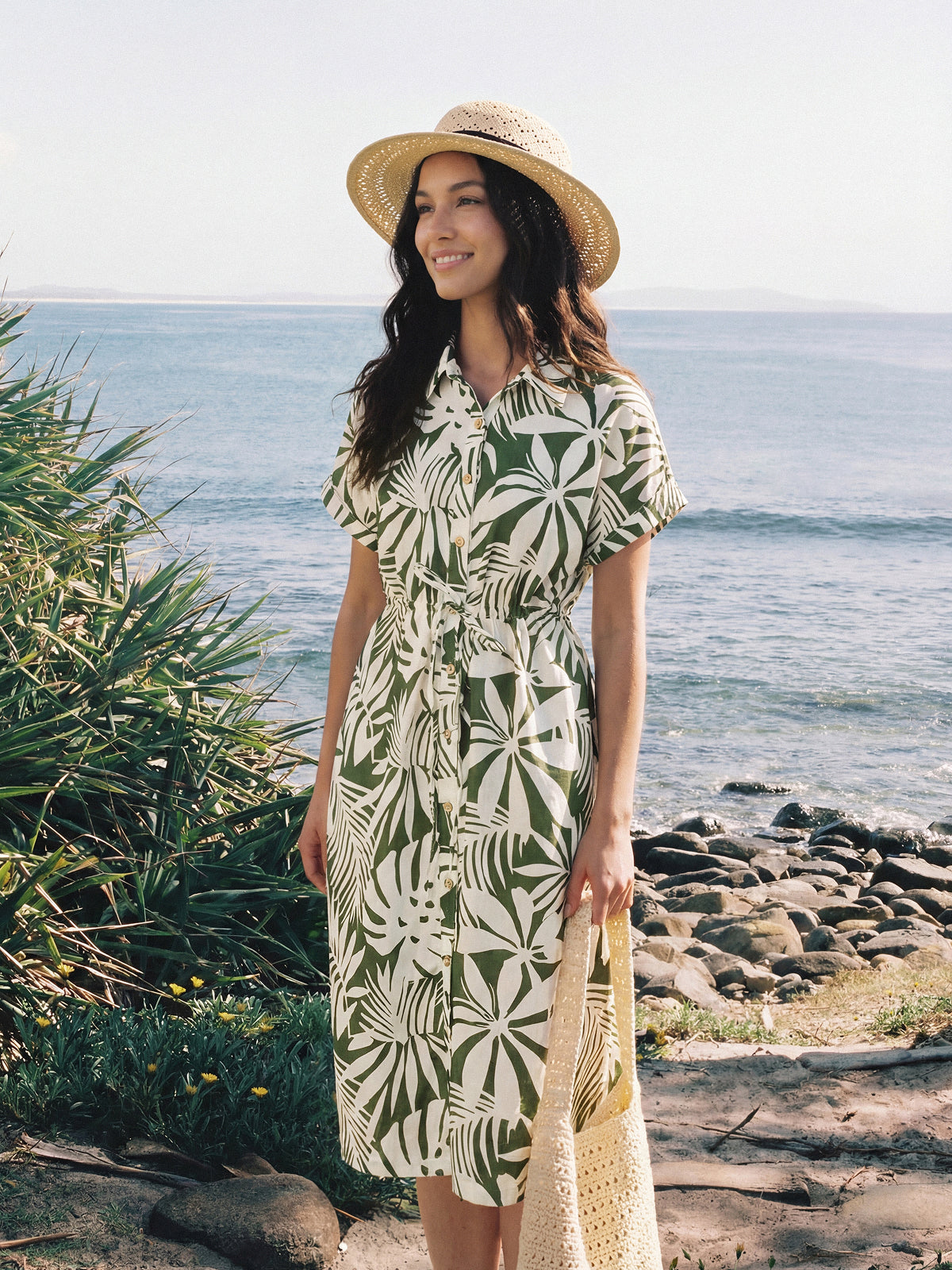 LINTICO Linen Palm Print Drawstring Waist Cuffed Sleeve Midi Shirt Dress AURELIA — detail close-up