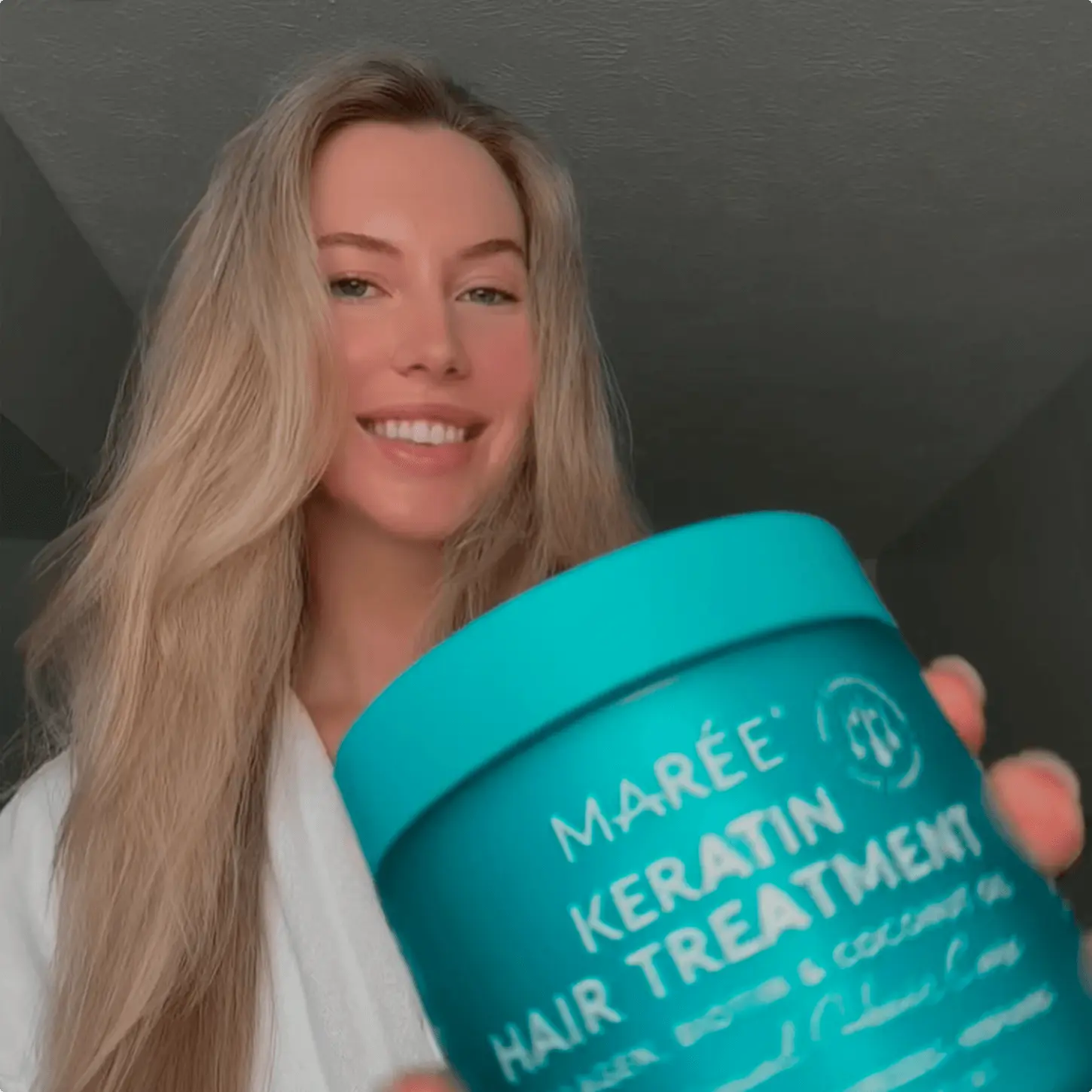 Maree Keratin Hair Treatment — detail close-up